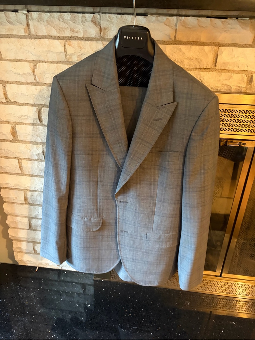 Vistula - grey plaid suit / 38R
